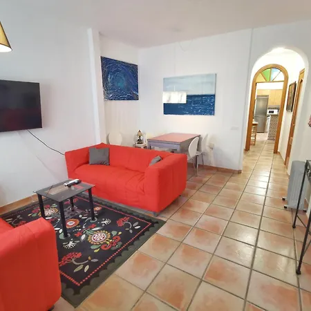 Casa Familia Carabeo بيت للعطل *