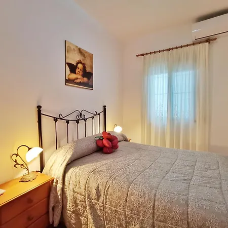 Casa Familia Carabeo * Nerja